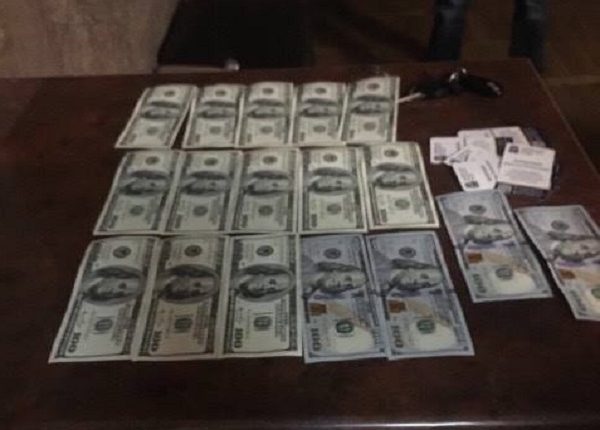 В Киеве на взятке в $ 10 тысяч задержан депутат облсовета