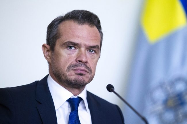 Глава «Укравтодора» рассказывает в Сейме о финансовой пирамиде