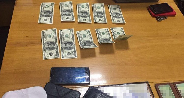 На Харьковщине военком попался на взятке в $ 1 тыс