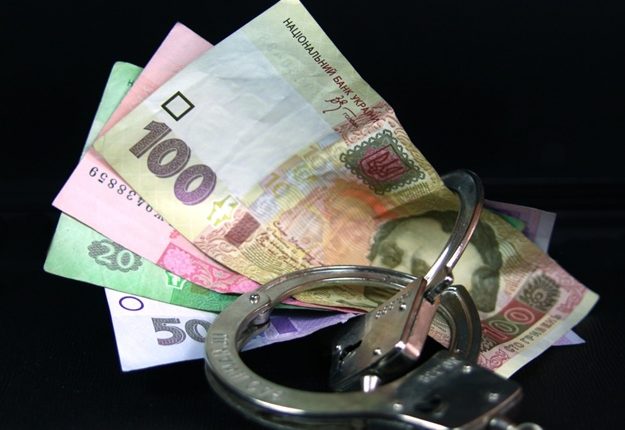 На Волыни судью-вымогателя задержали на взятке в 4 тысячи
