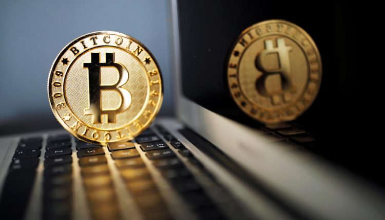Киевские квартиры начали продавать за криптовалюту