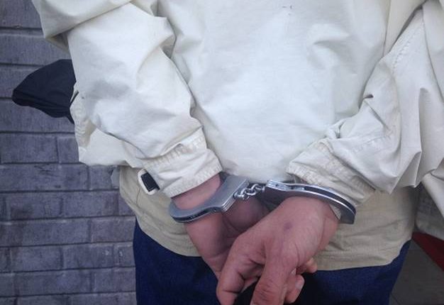 В Киеве задержали мошенников, подделывавших валюту и банковские карты