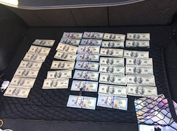 СБУ задержала чиновника, вымогавшего $ 4,5 тысячи у предпринимателя