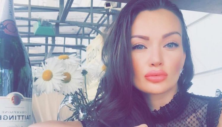 Пострадавшая во взорванном автомобиле женщина не была «лицом Dior», — СМИ