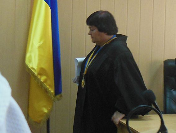 Судья-взяточница просила суд отпустить ее послушницей в монастырь