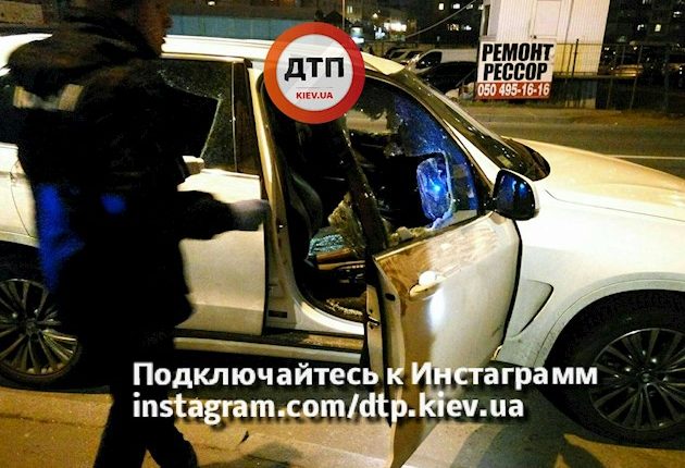 В столице напали и ограбили валютчика