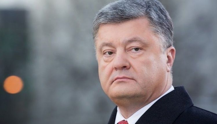 Стало известно, что из алкоголя предпочитает президент Порошенко