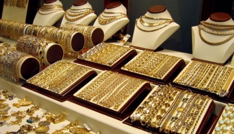 Ювелирные магазины хотят заставить «стучать» на покупателей
