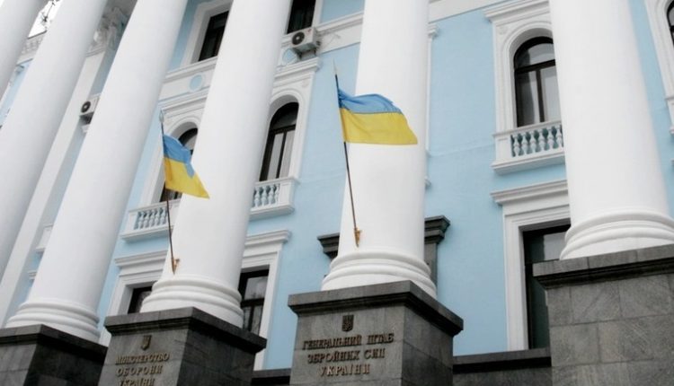 Минобороны окружили прокладки