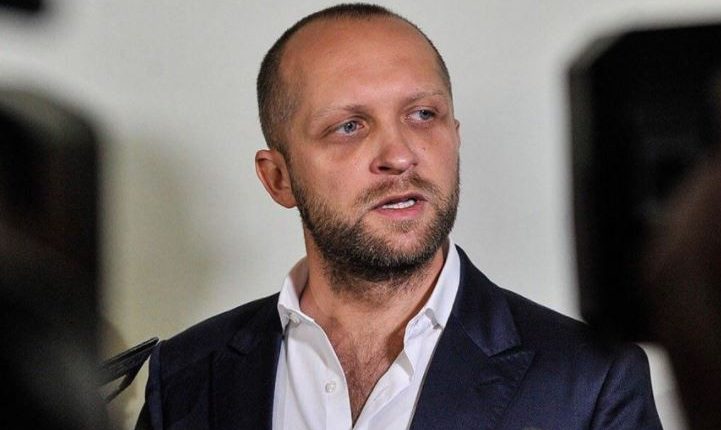 С нардепа Полякова сняли электронный браслет