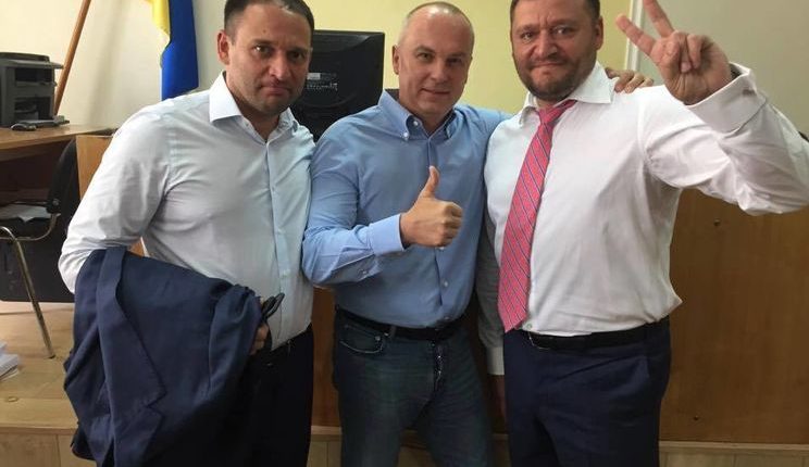 Нардеп Шуфрич владеет коллекцией  из 156 единиц огнестрельного оружия