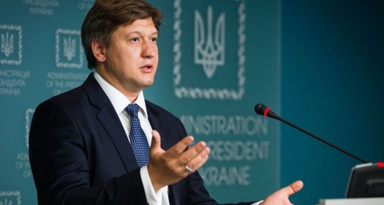 Министр финансов Данилюк получил 580 тысяч гривен доходов
