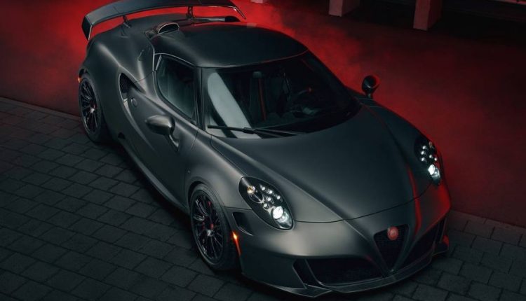 Alfa Romeo 4C разогнали до 308 километров в час