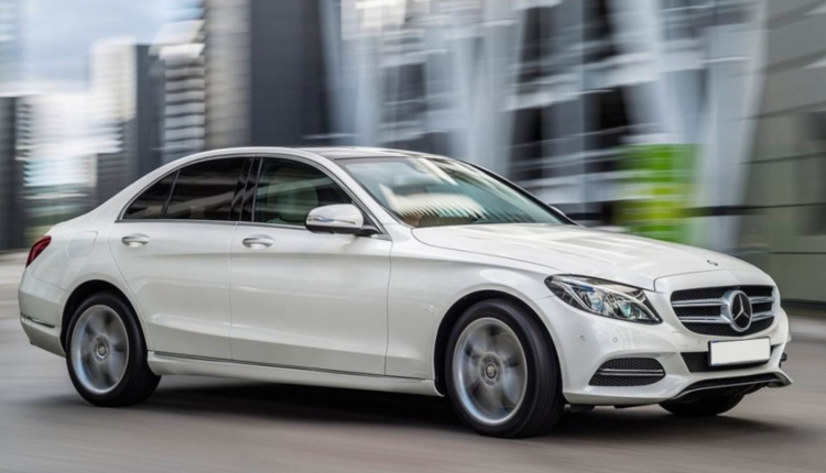 Владеющий яхтой судья получил «гуманитарный» Mercedes-Benz от КГГА
