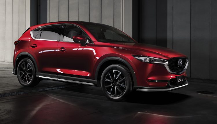 Заместитель госсекретаря Кабмина заплатил за новую Mazda CX-5 больше миллиона