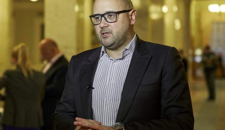 Нардеп Святаш попал в реестр должников