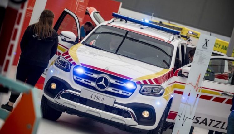 Volkswagen и Mercedes представили новейшие автомобили для спецслужб