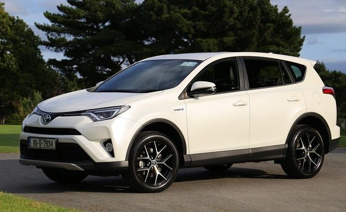 Назван самый популярный у украинцев гибридный автомобиль