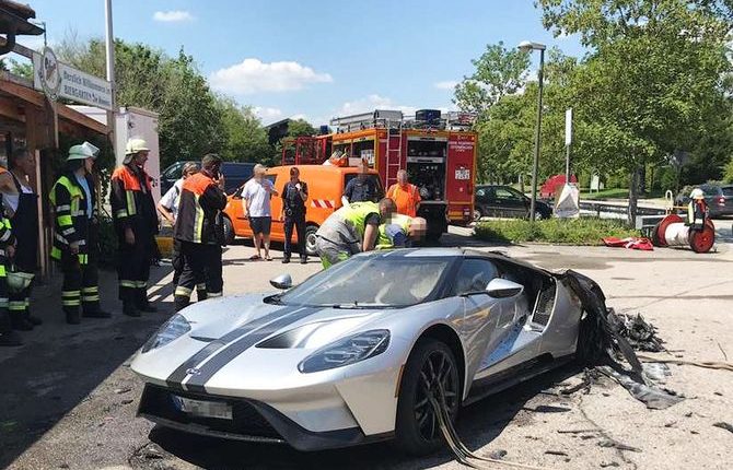 Ford за $500 000 сгорел во время первой же поездки