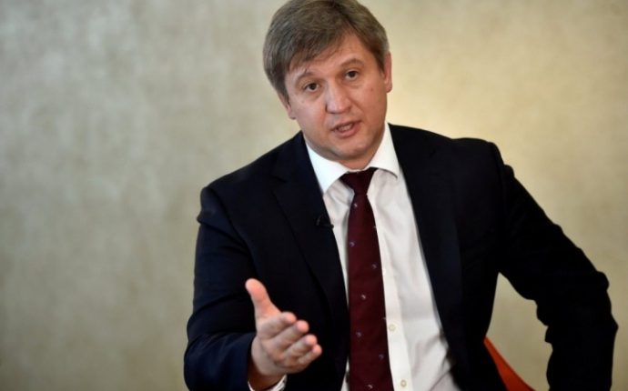 Данилюк рассказал, как Кононенко навязывал ему заместителя