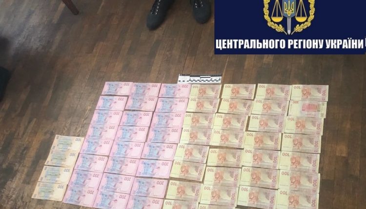 Руководителя завода «Укроборонпрома» задержали на взятке в 10 тысяч