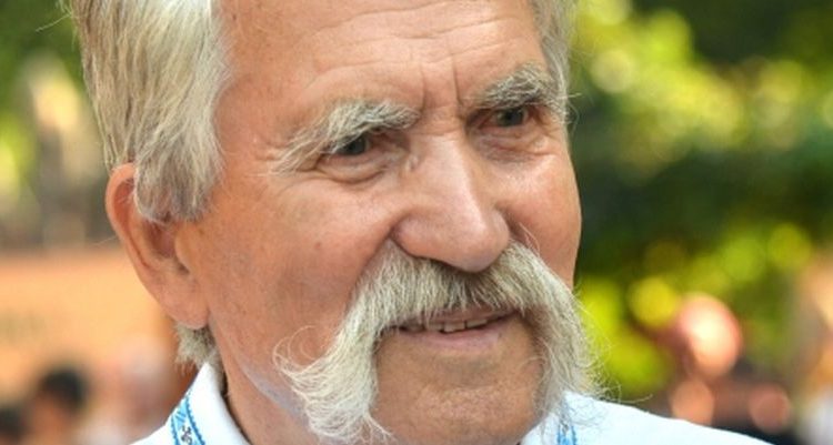В Киеве умер Герой Украины Левко Лукьяненко