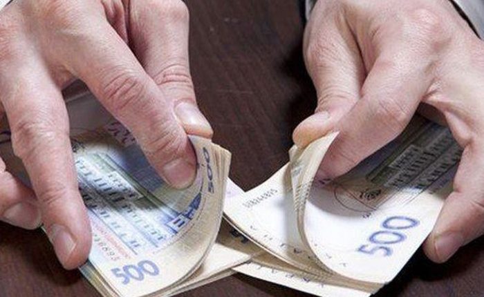 Экс-сотрудник посольства Украины в ЮАР подозревается в миллионных хищениях