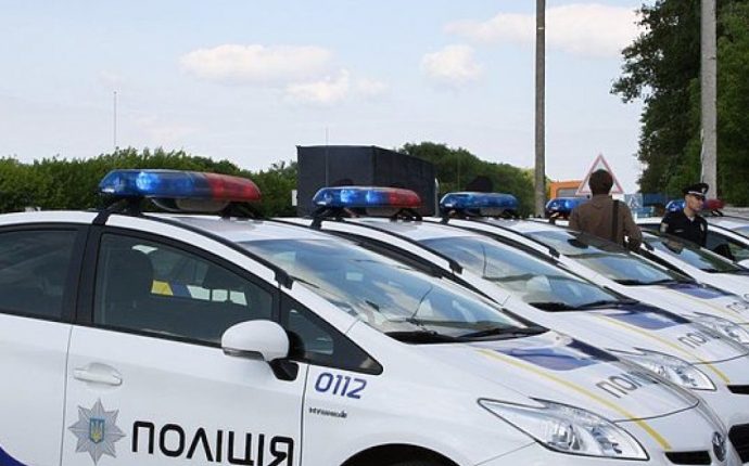 Закупки автомобилей для Нацполиции признали неэффективными расходами