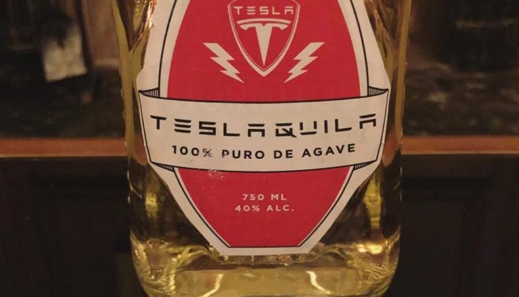 Tesla планирует производить текилу