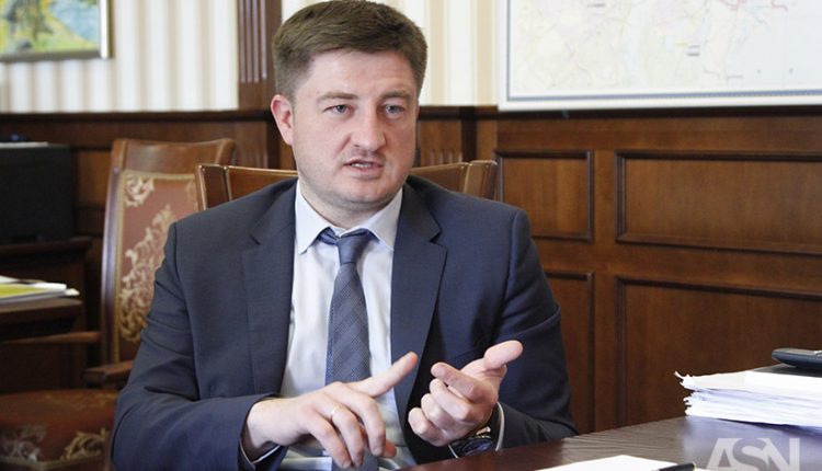Суд отказался отправлять под арест главу Госрезерва Вадима Мосийчука