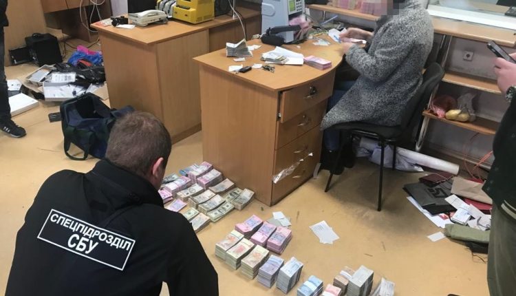 В Одессе СБУ прикрыла конвертационный центр с оборотом 120 млн