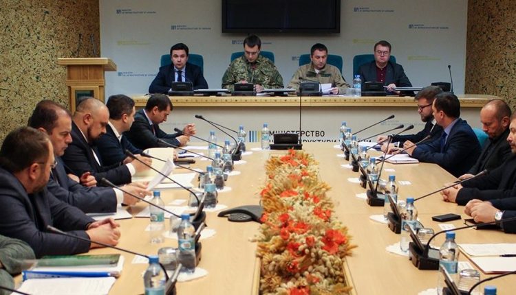 Михаил Подоляк: «Страна реально нуждается в сильных решениях»