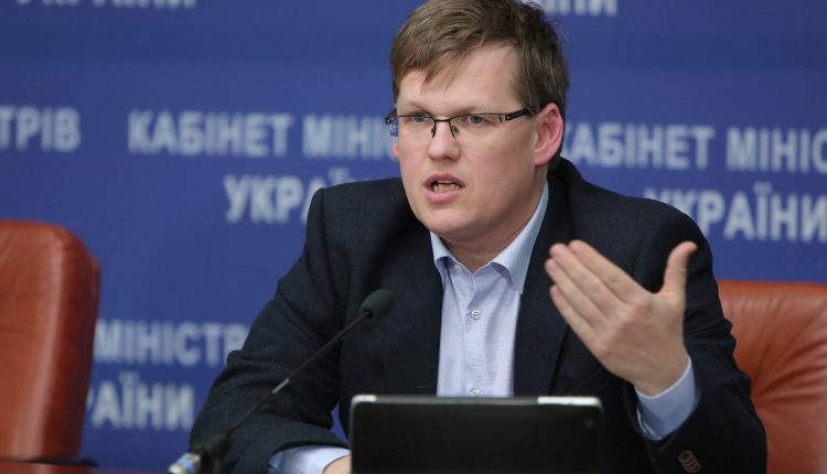 Павел Розенко пообещал, что пенсии доведут до автоматизма