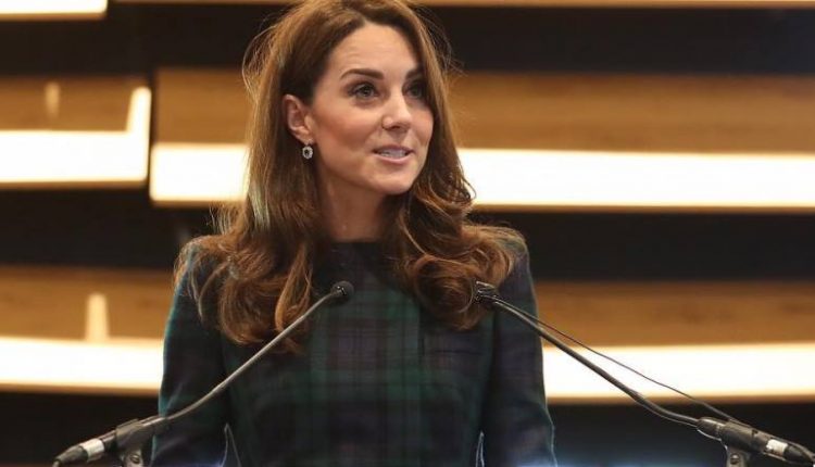Кейт Миддлтон носит любимые серьги принцессы Дианы