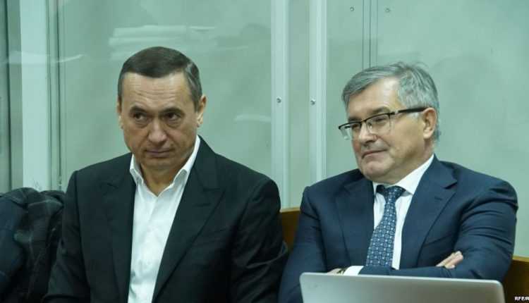 В суде показали документы о связи Мартыненко с оффшором, получавшим откаты с «Энергоатома»