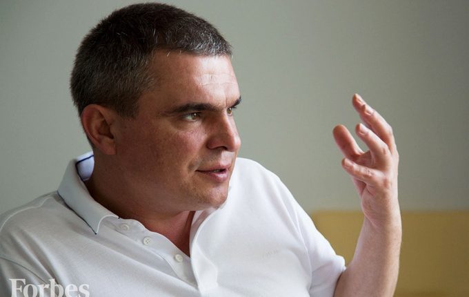 Суд продлил отстранение Руслана Журило от должности главы правления ОГХК