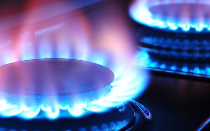 Румыния «заморозила» до 2022 года тарифы на газ и электричество