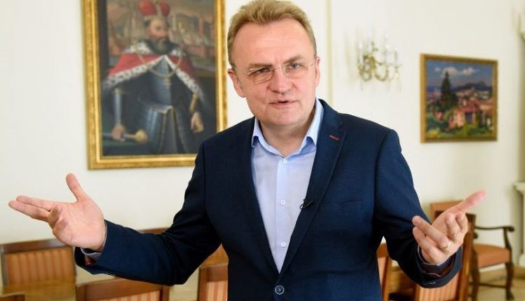 Андрей Садовый отказался от участия в выборах