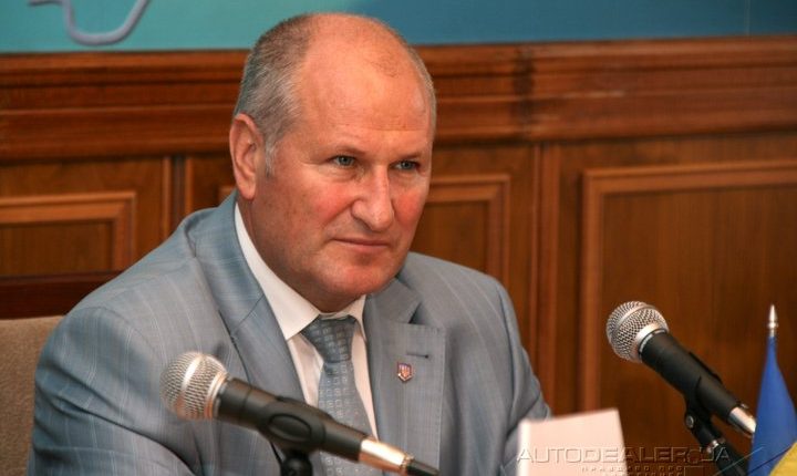 Замминистра экологии Вакараш не задекларировал охотничью фирму дочери под Киевом