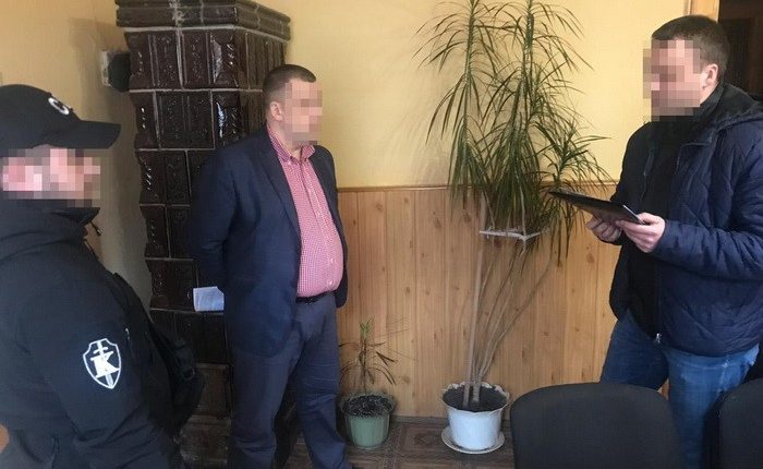 СБУ задержала судью на взятке в 10 тысяч