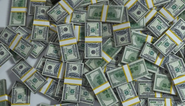 Лучший учитель получил премию в $1 млн