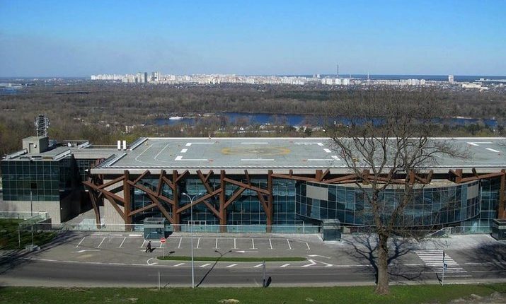 Киевский КВЦ «Парковый» снова арестовали и передали в управление АРМА