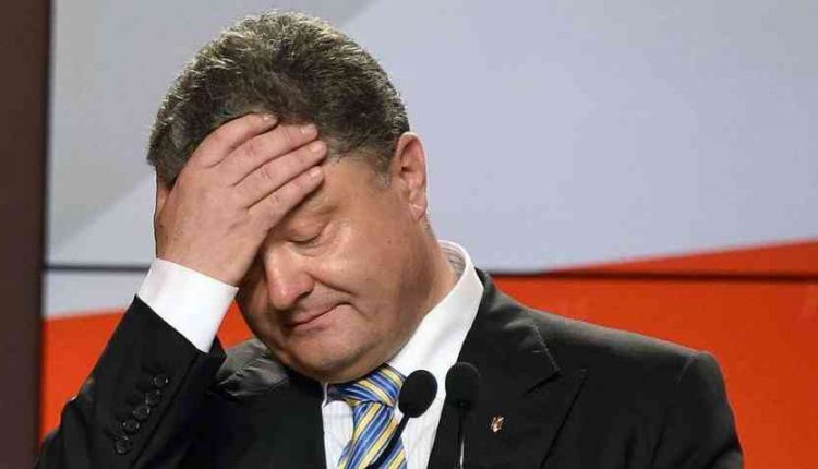 Кортеж Порошенко промчался в центре столицы по встречной полосе