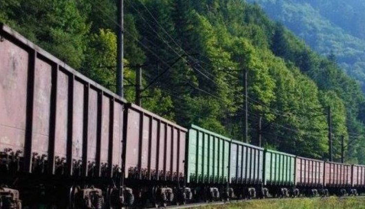 «Укрзализныця» купит 4,5 тысячи грузовых вагонов за кредит ЕБРР