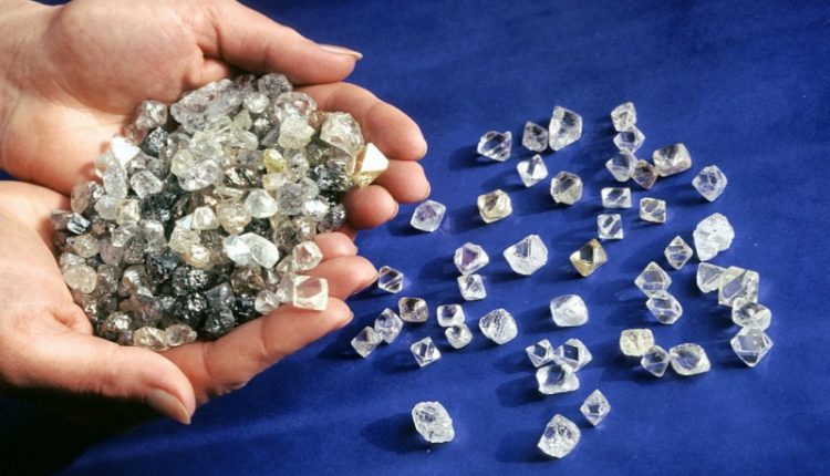 В Украине будут добывать алмазы на месте падения метеорита