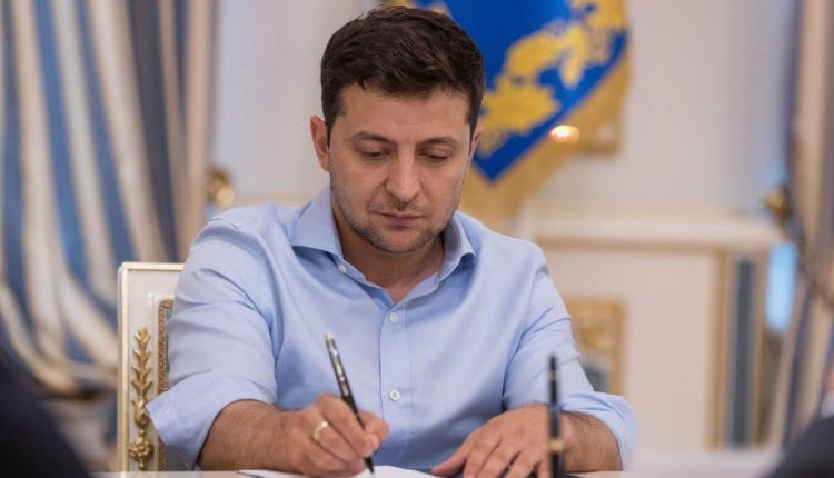 Президент подписал закон о уголовной ответственности за незаконное обогащение