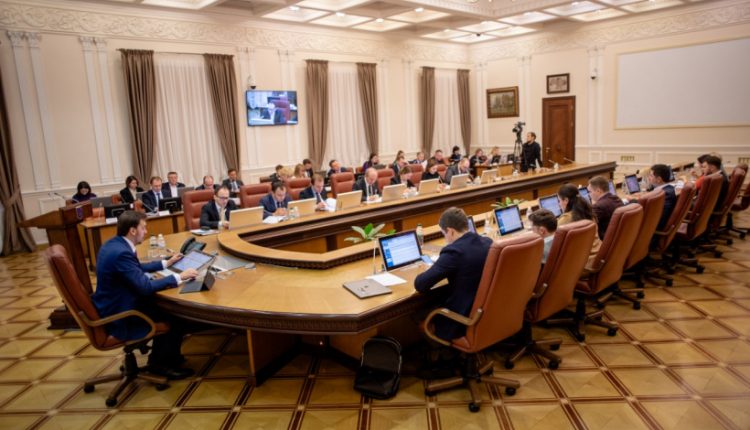 Кабмин одобрил законопроект, который позволит повысить прожиточный минимум