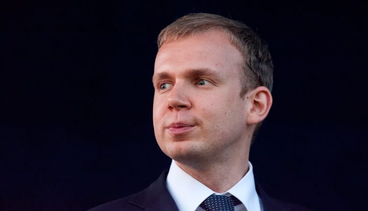 Сергей Курченко не добился отмены 15-миллионного штрафа АМКУ