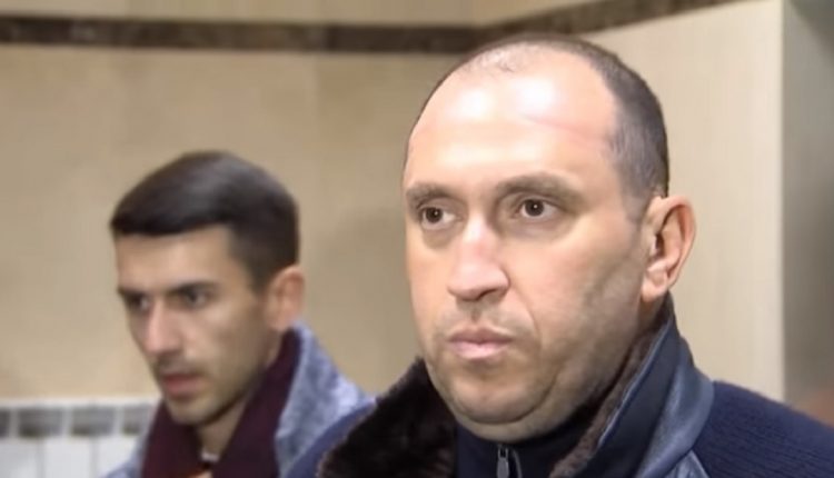 Полиция снова надела электронный браслет на Вадима Альперина