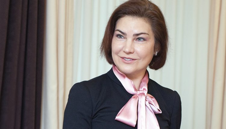 Муж Венедиктовой влияет на политику ГБР и проводит собеседования — СМИ